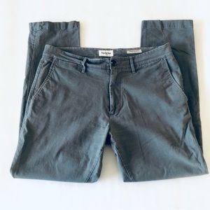 Goodfellow Grey Twill Pants Hennepin Chino Slim - Men’s 34W x 30L
